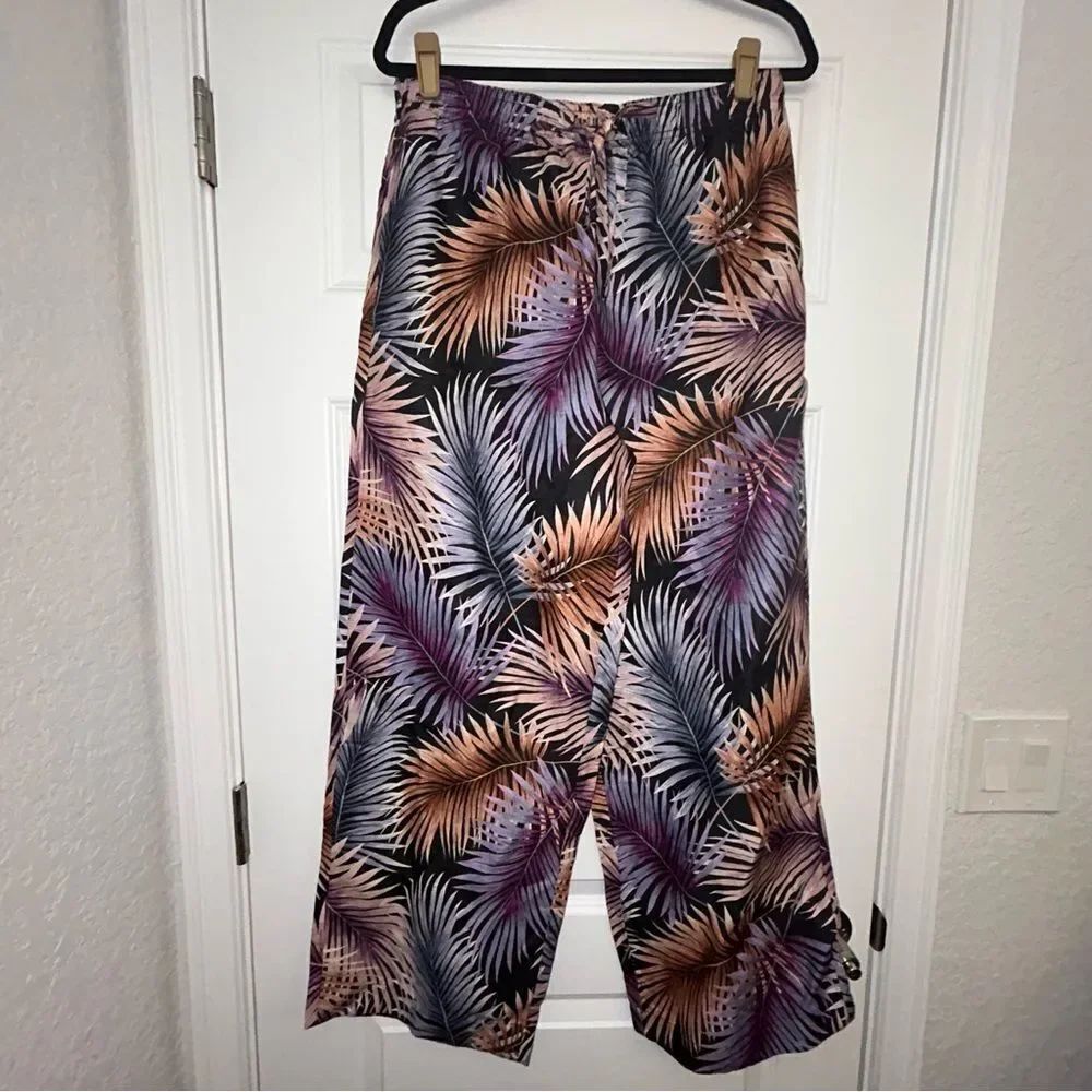 New, Royalty by Maluma Palm Print Drawstring Pull On Pants